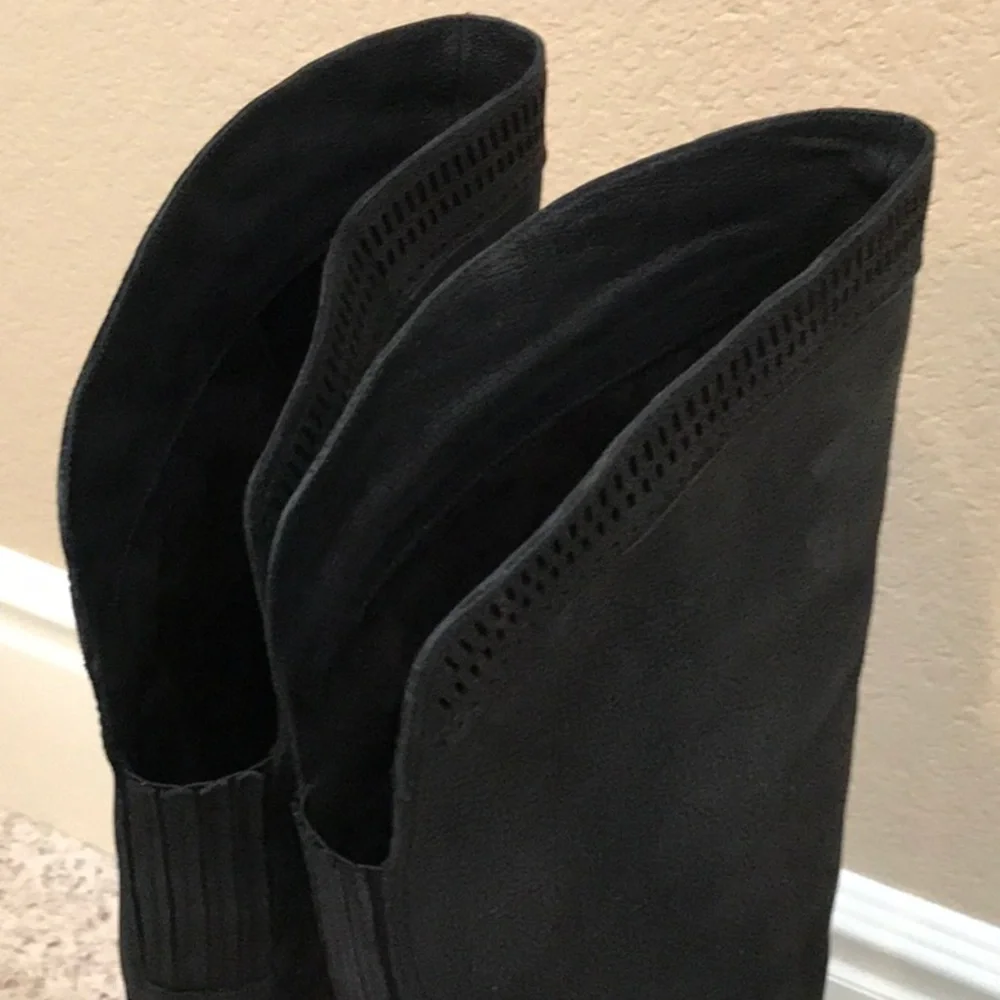 VINCE CAMUTO WIDE CALF KARINDA BLACK MAJICO OVER KNEE BOOT